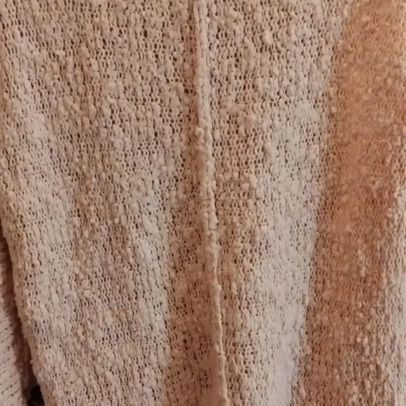 Free People Chunky Knit Boho Pinky peach colored sweater  Barbie Cottage Core​ - Picture 2 of 7